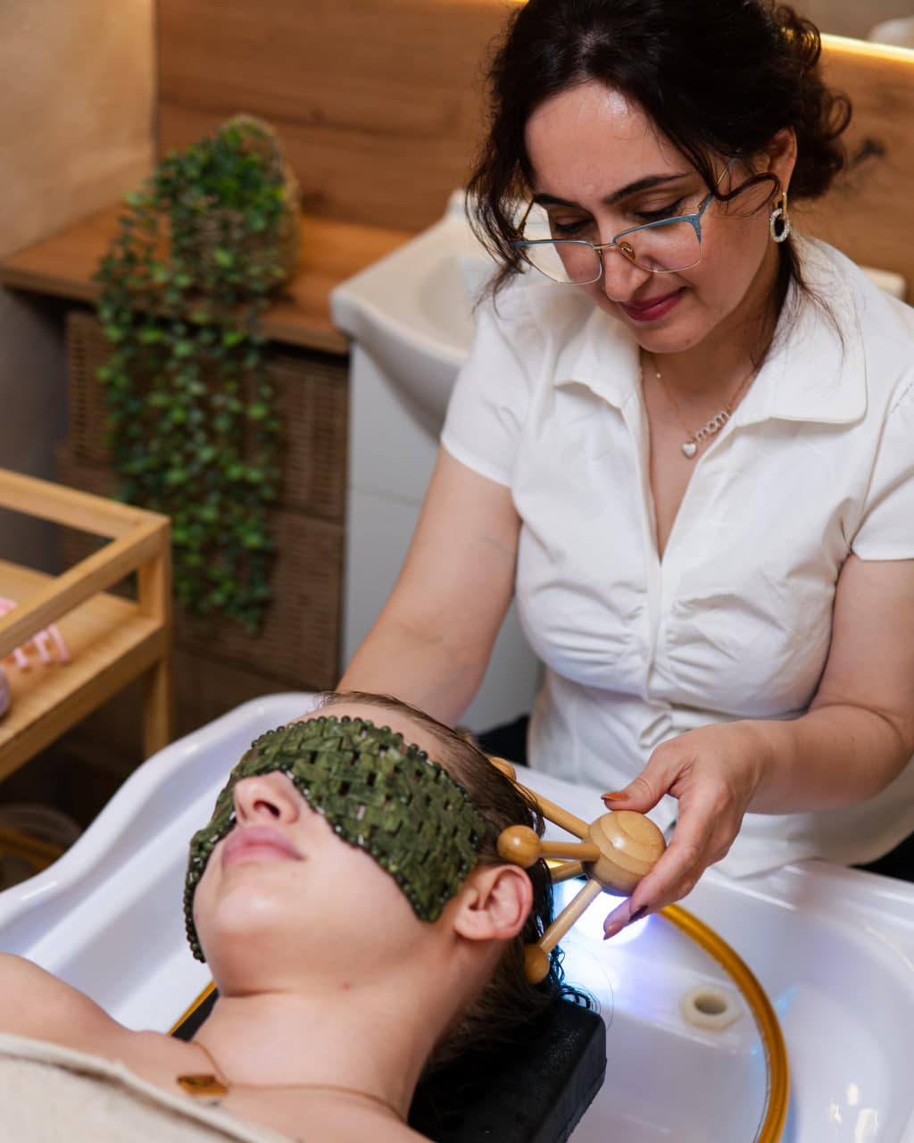 Ceremonial Japanese head spa experience at Budapest Skincare